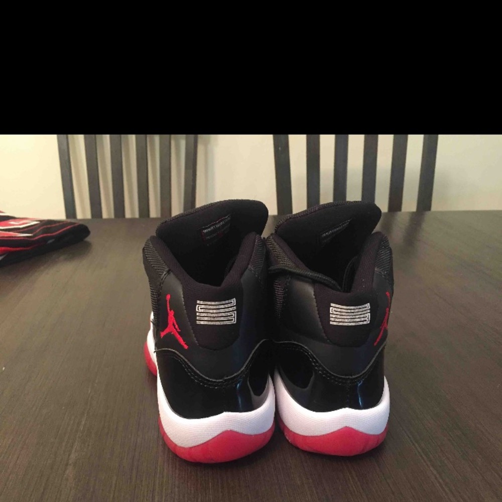Retro 12’s - Picture 3 of 3